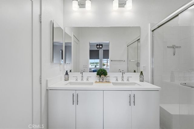 668 Limoncello Lane, Covina, CA 91723