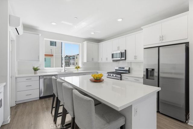 668 Limoncello Lane, Covina, CA 91723