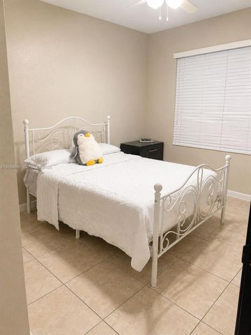 12145 SW 249th St, Homestead, FL 33032