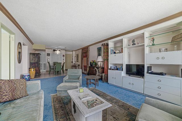 3450 S Ocean Boulevard 211, Palm Beach, FL 33480