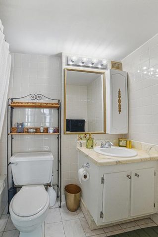 3450 S Ocean Boulevard 211, Palm Beach, FL 33480