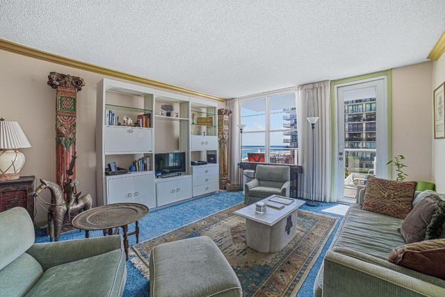 3450 S Ocean Boulevard 211, Palm Beach, FL 33480