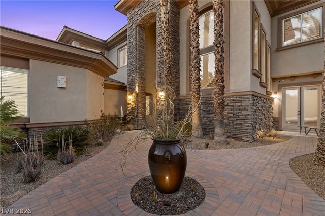 712 Canyon Greens Drive, Las Vegas, NV 89144