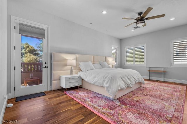 712 Canyon Greens Drive, Las Vegas, NV 89144