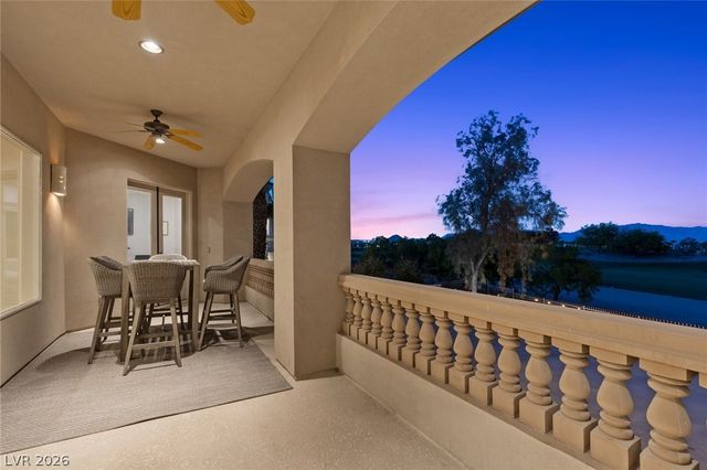 712 Canyon Greens Drive, Las Vegas, NV 89144
