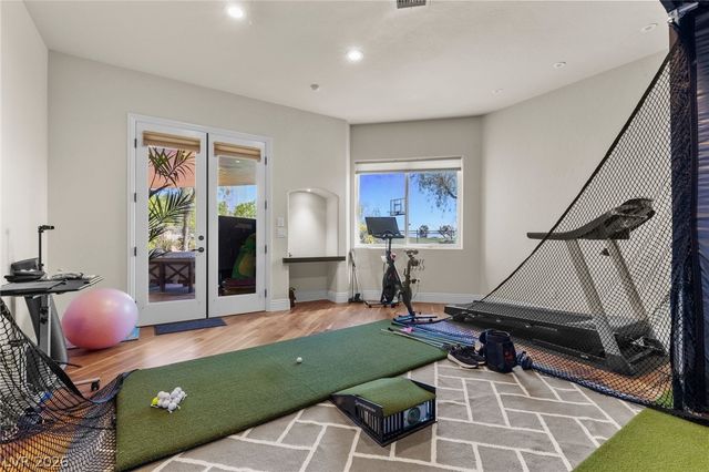 712 Canyon Greens Drive, Las Vegas, NV 89144
