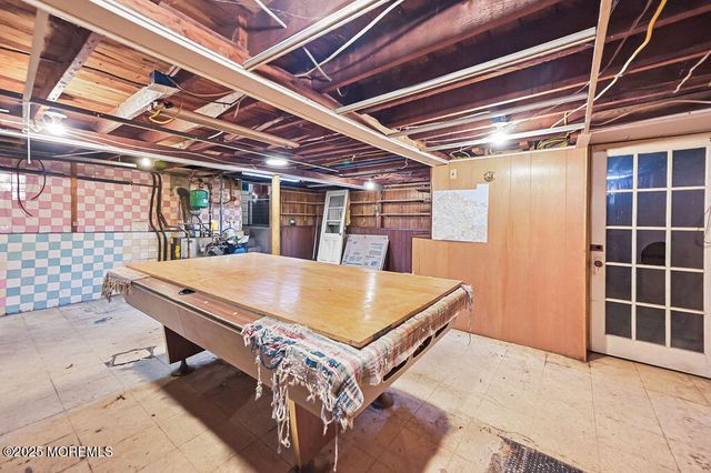 108 W Concourse, Keyport, NJ 07735