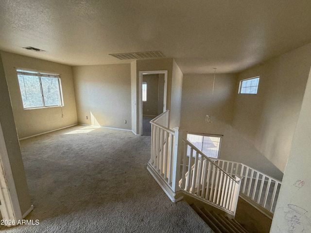 6209 W Jones Avenue, Phoenix, AZ 85043