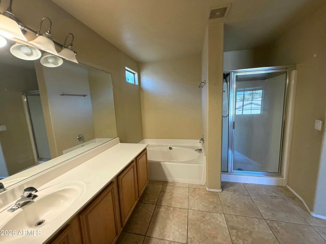 6209 W Jones Avenue, Phoenix, AZ 85043