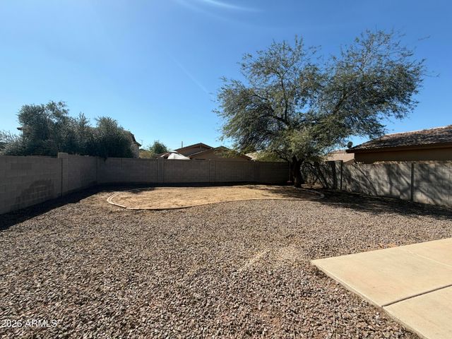 6209 W Jones Avenue, Phoenix, AZ 85043