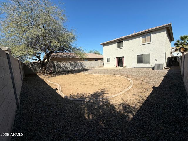 6209 W Jones Avenue, Phoenix, AZ 85043