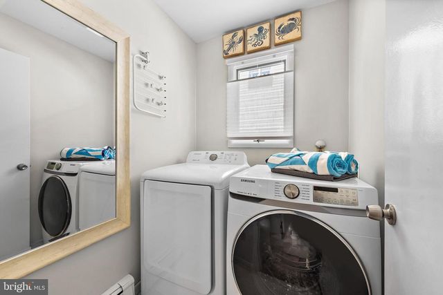 218 W 27TH ST, Ship Bottom, NJ 08008