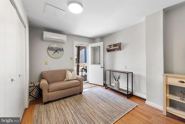 218 W 27TH ST, Ship Bottom, NJ 08008