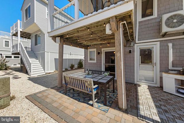 218 W 27TH ST, Ship Bottom, NJ 08008