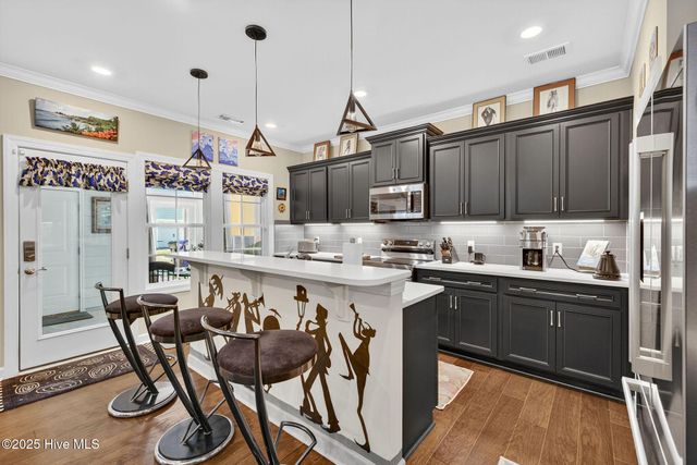 7124 Maple Leaf Drive, Wilmington, NC 28411