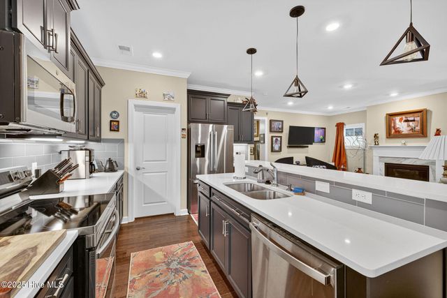 7124 Maple Leaf Drive, Wilmington, NC 28411