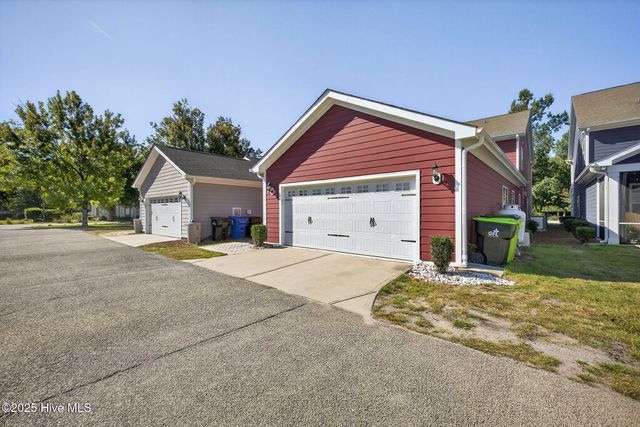 7124 Maple Leaf Drive, Wilmington, NC 28411