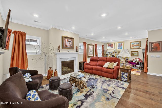 7124 Maple Leaf Drive, Wilmington, NC 28411