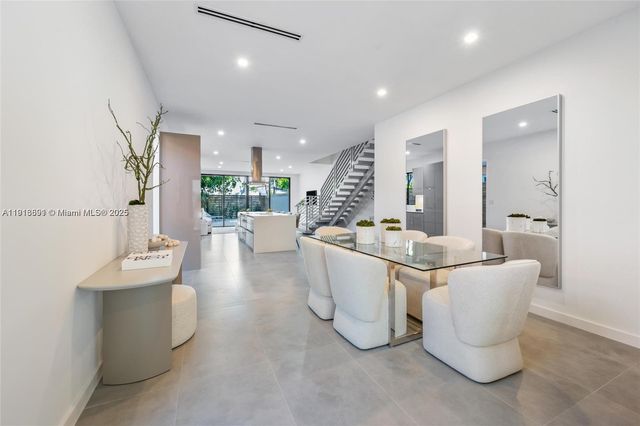 1533 SW 22nd Terrace, Miami, FL 33145