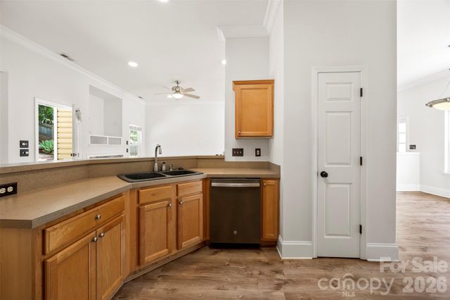 8011 Maxwelton Drive, Huntersville, NC 28078