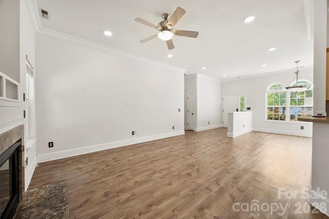 8011 Maxwelton Drive, Huntersville, NC 28078
