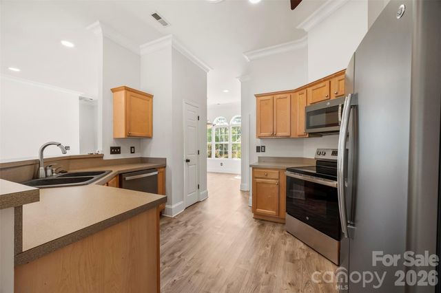 8011 Maxwelton Drive, Huntersville, NC 28078