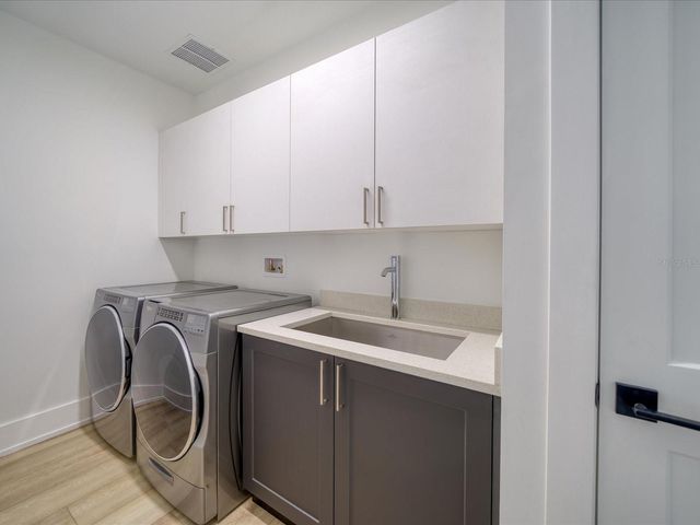 1040 BASS BOULEVARD, Dunedin, FL 34698