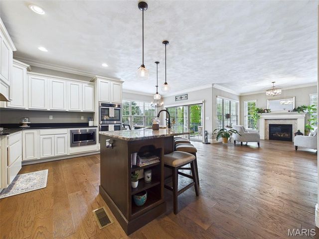 3312 Hershiser Court, Edwardsville, IL 62025