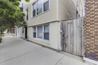 3007 N Ashland Avenue CHG, Chicago, IL 60657