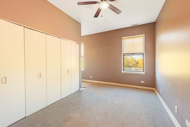 3704 S King Drive 3C, Chicago, IL 60653