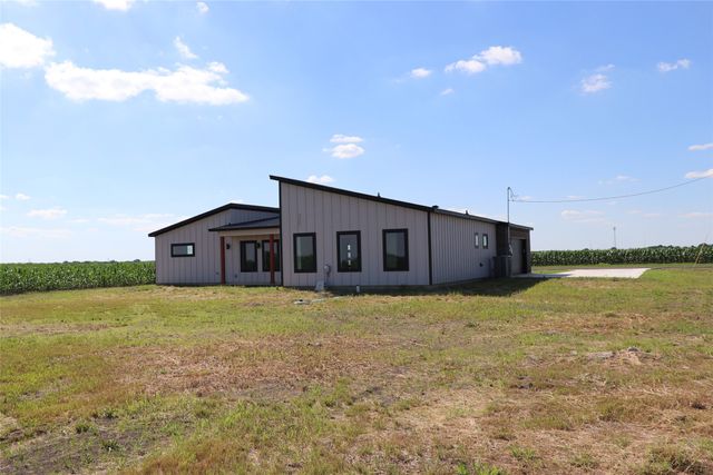2091 Goodwyn Road, Avalon, TX 76623