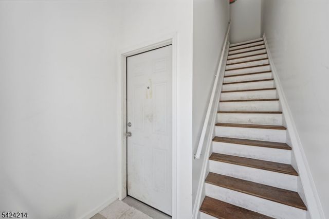 7 Prospect Ter, East Orange City, NJ 07017