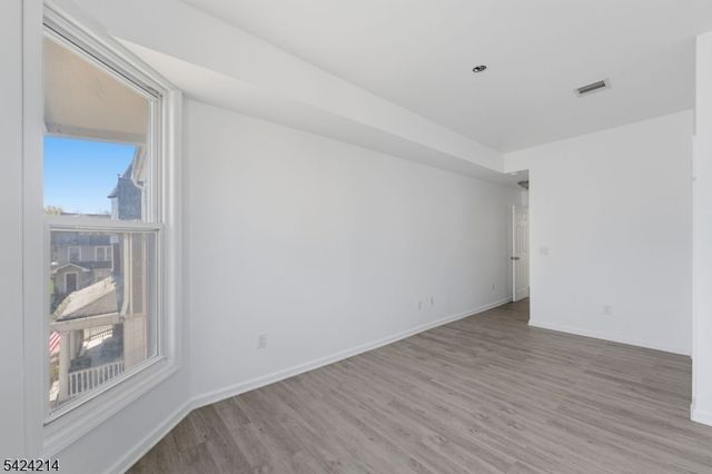 7 Prospect Ter, East Orange City, NJ 07017