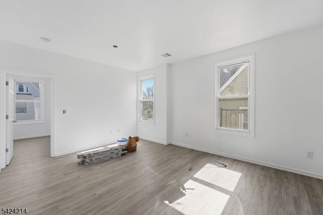 7 Prospect Ter, East Orange City, NJ 07017