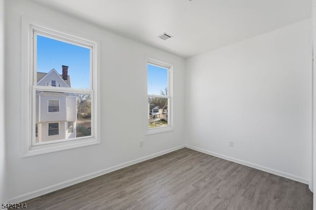 7 Prospect Ter, East Orange City, NJ 07017