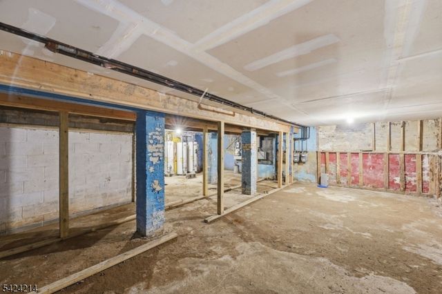 7 Prospect Ter, East Orange City, NJ 07017