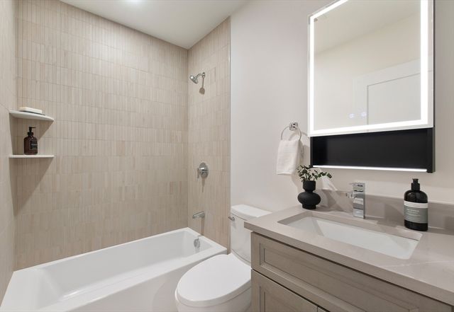 72 Hyde Park Ave 5 & 6, Boston, MA 02130