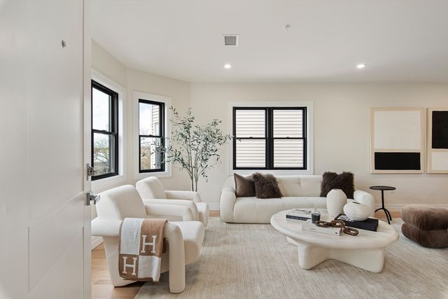 72 Hyde Park Ave 5 & 6, Boston, MA 02130