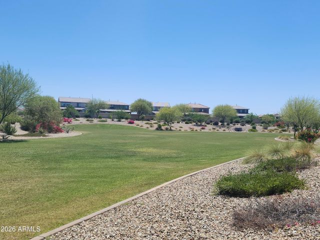 9046 W LUKE Avenue, Glendale, AZ 85305