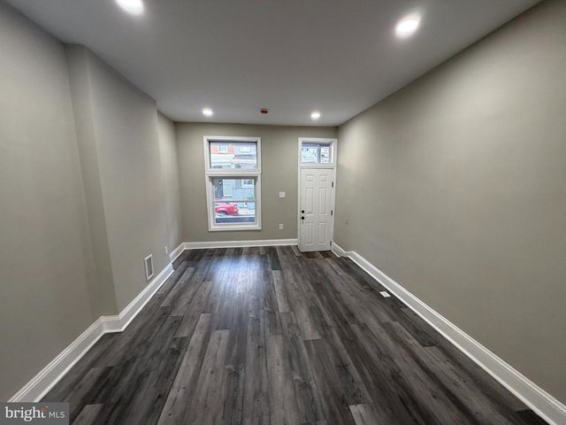 718 N CURLEY ST, Baltimore, MD 21205