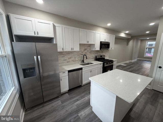 718 N CURLEY ST, Baltimore, MD 21205