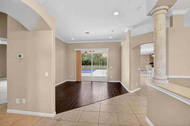 9774 Saddle Court, Lake Worth, FL 33467