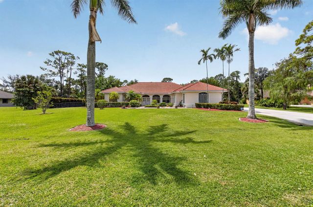 9774 Saddle Court, Lake Worth, FL 33467