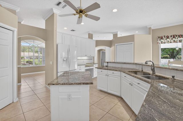 9774 Saddle Court, Lake Worth, FL 33467