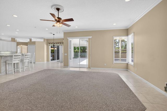 9774 Saddle Court, Lake Worth, FL 33467