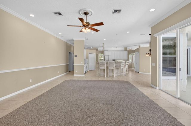 9774 Saddle Court, Lake Worth, FL 33467