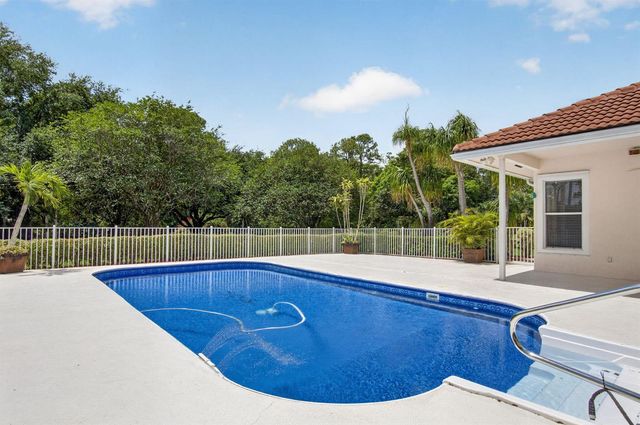 9774 Saddle Court, Lake Worth, FL 33467