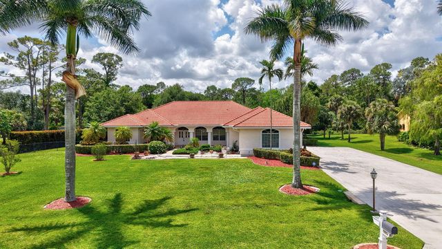 9774 Saddle Court, Lake Worth, FL 33467