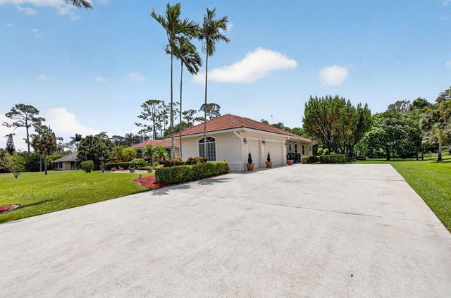 9774 Saddle Court, Lake Worth, FL 33467