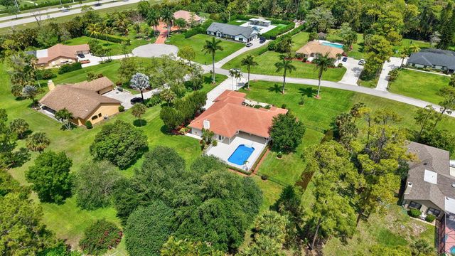 9774 Saddle Court, Lake Worth, FL 33467